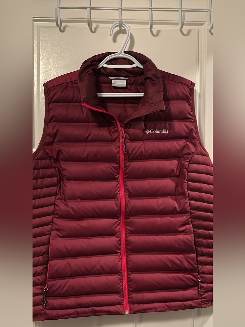 Columbia Down Women's Maroon Quilted Packable Vest